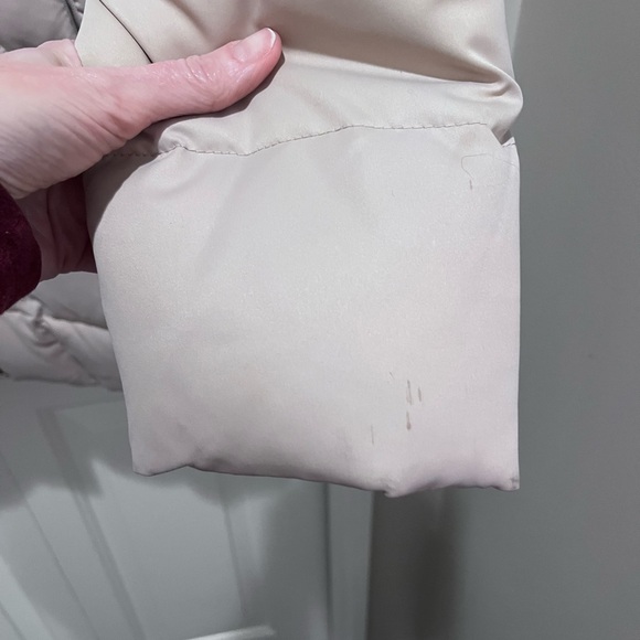 Mid-length Down filled coat Cream with fur trimmed Hood Sz M - Picture 8 of 8